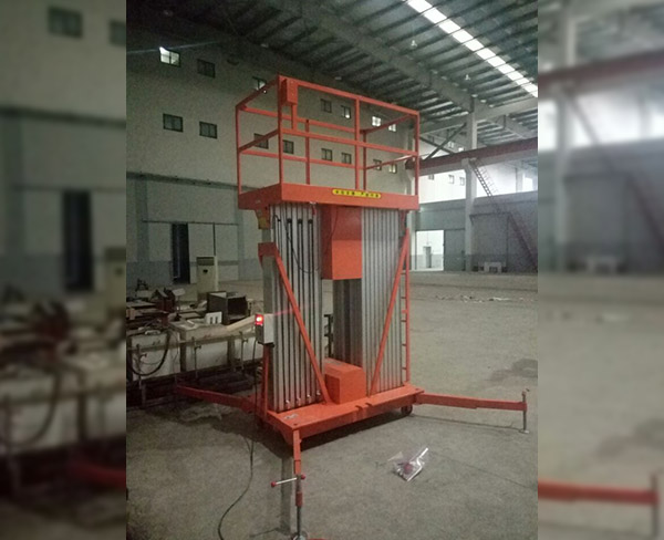 三桅柱鋁合金升降機 (2)
