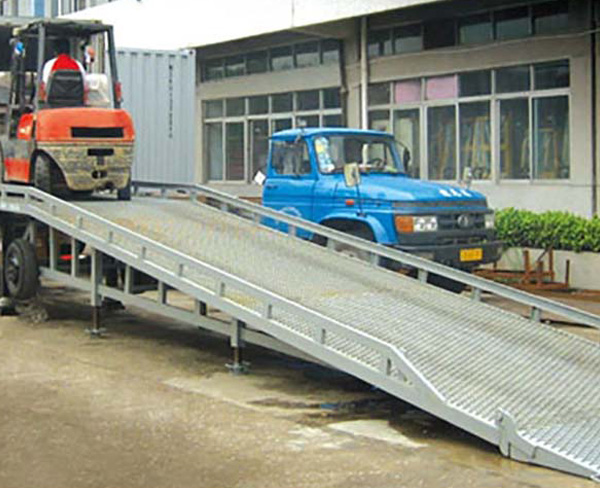 移動式登車橋 (14)