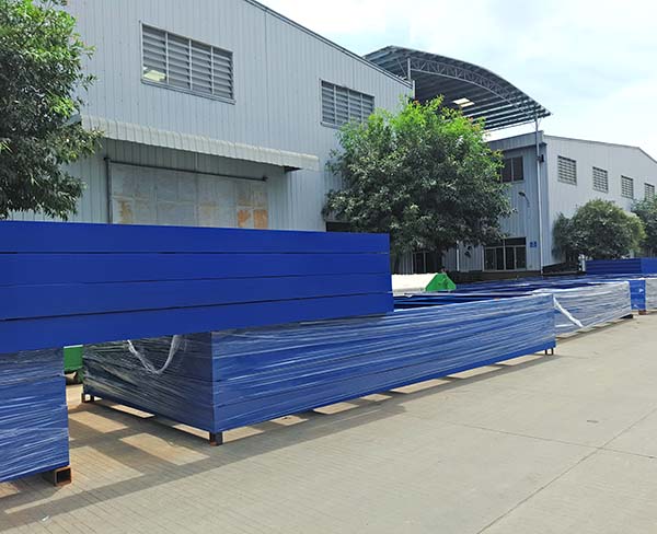 固定式登車橋 (1)